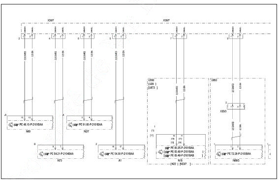 Bus can habitacle (3/4)